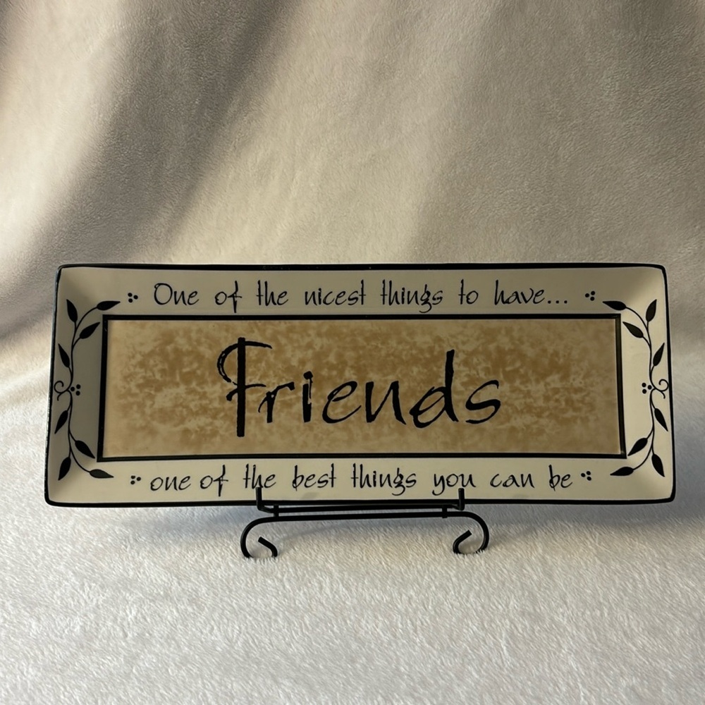 Brown & Ivory Friends plate with easel
